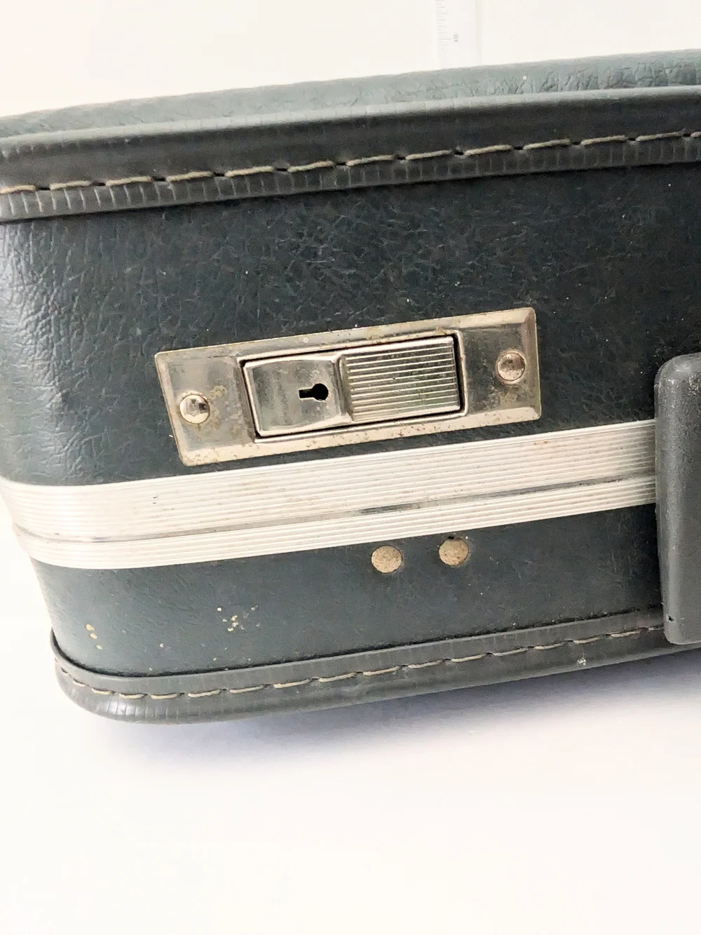 Vintage Blue Hard Case Carry On Travel Luggage Suitcase MCM Clean No Key